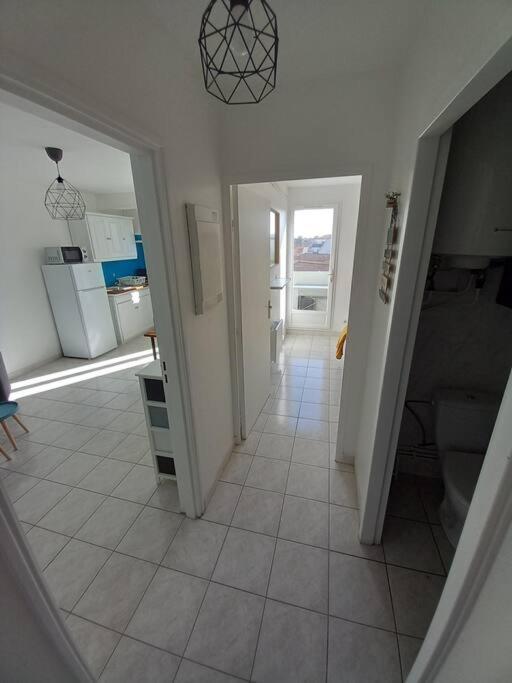 Appart 2/4 Pers Proche Centre Avec Balcon, Parking Нарбонна Экстерьер фото